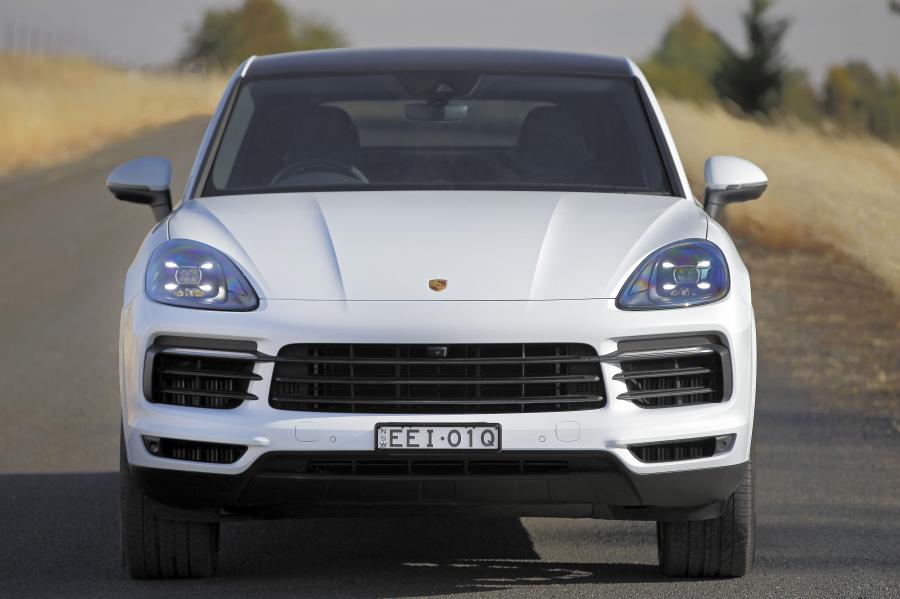  Porsche Cayenne Coupe 2019 года  (AU) (фото 17 из 28)